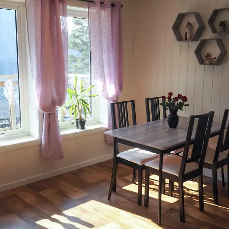 Stor Og Moderne
