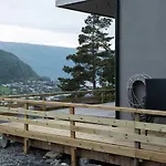 Stor Og Moderne Stryn