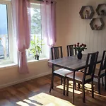Stor Og Moderne