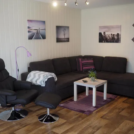 Stor Og Moderne Apartmán Stryn